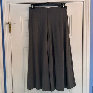 NWT! Ponte Flare Cropped Pants